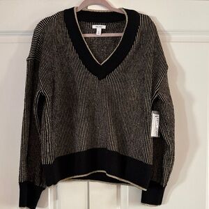 Nine West Black and Gold V-Neck Sweater